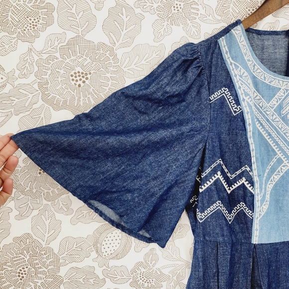 Flying Tomato cotton blend Embroidered Flare Sleeve Mini Dress L - Picture 5 of 6